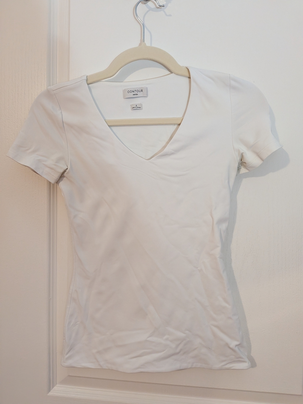 Contour V-Neck Hip T-Shirt Bright White small - Picture 2 of 5